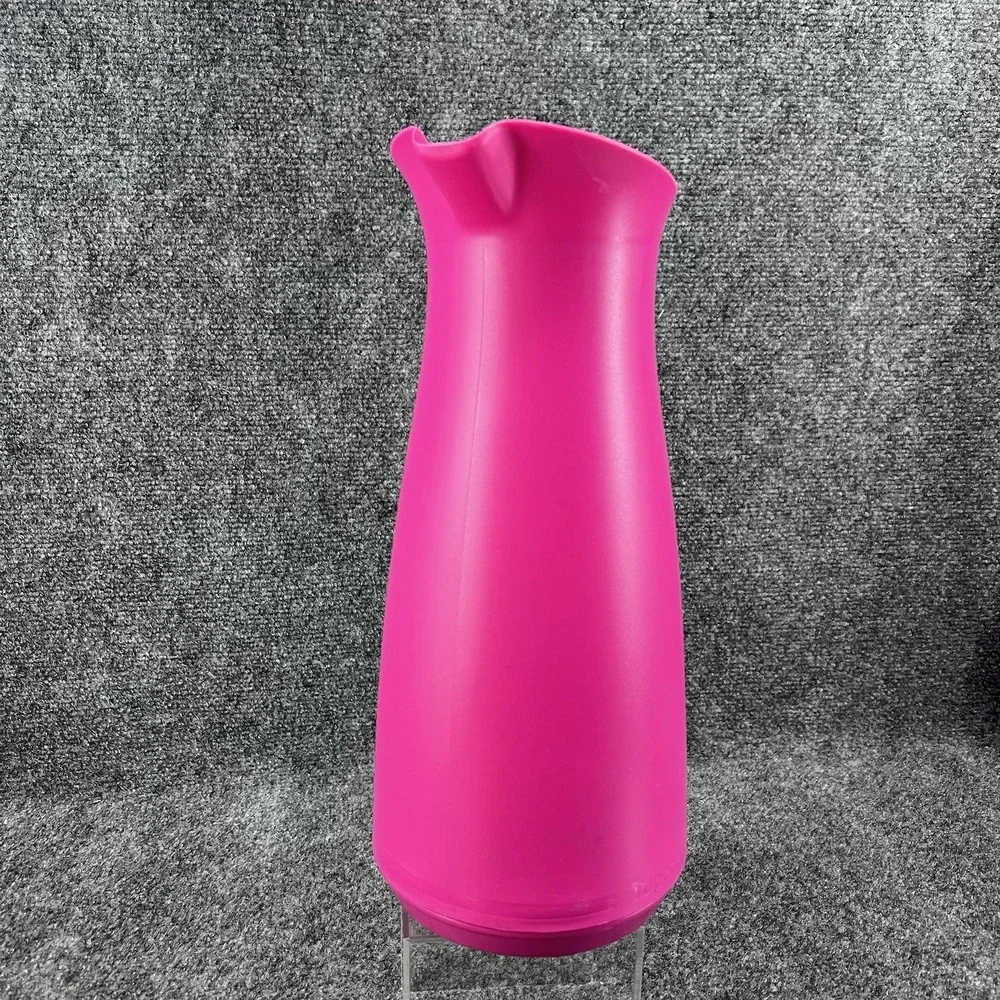 Tupperware ThermoTup Pitcher 1 L Hot Pink Warm Cold Coffee Tea Serveware DAMAGED